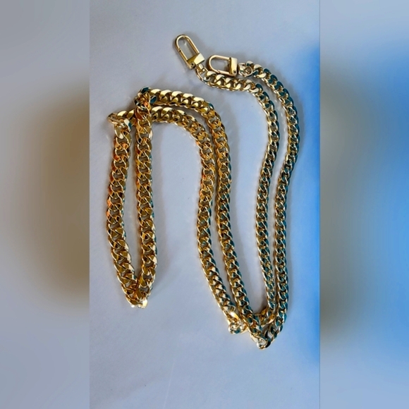 Zialoo Tapah Elegant Turquoise Braided Shoulder Bag - Picture 3 of 15